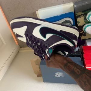 Jordan 1’s come with box